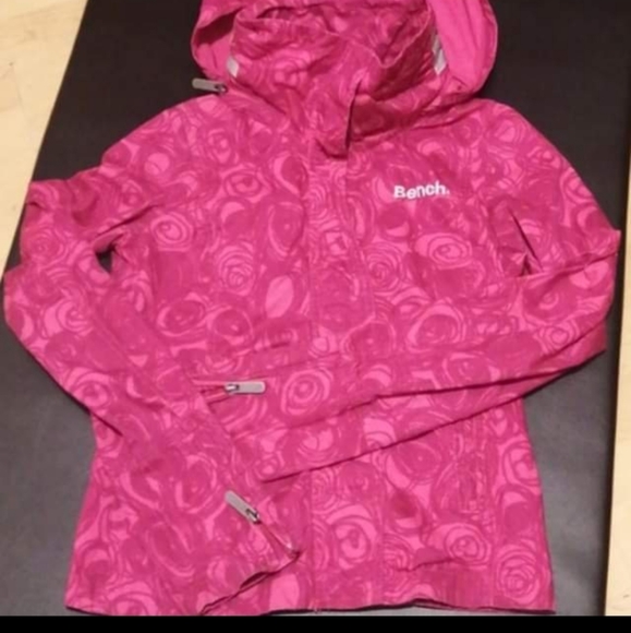 BENCH JACKET - Picture 2 of 2